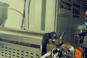 医疗级单层低压氟塑料物理发泡