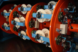 笼绞绕包生产线